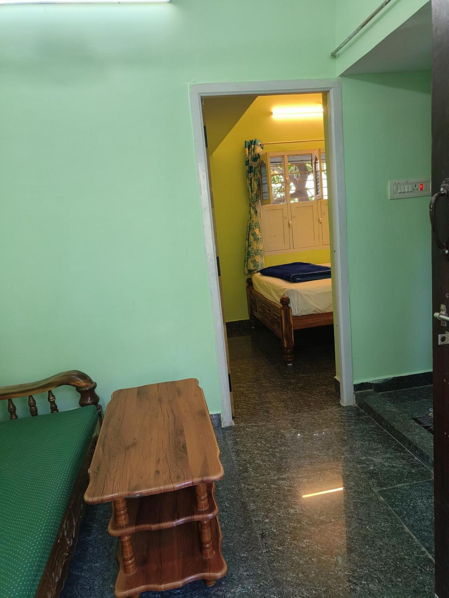 Liya Guest House Tiruvannāmalai Dış mekan fotoğraf