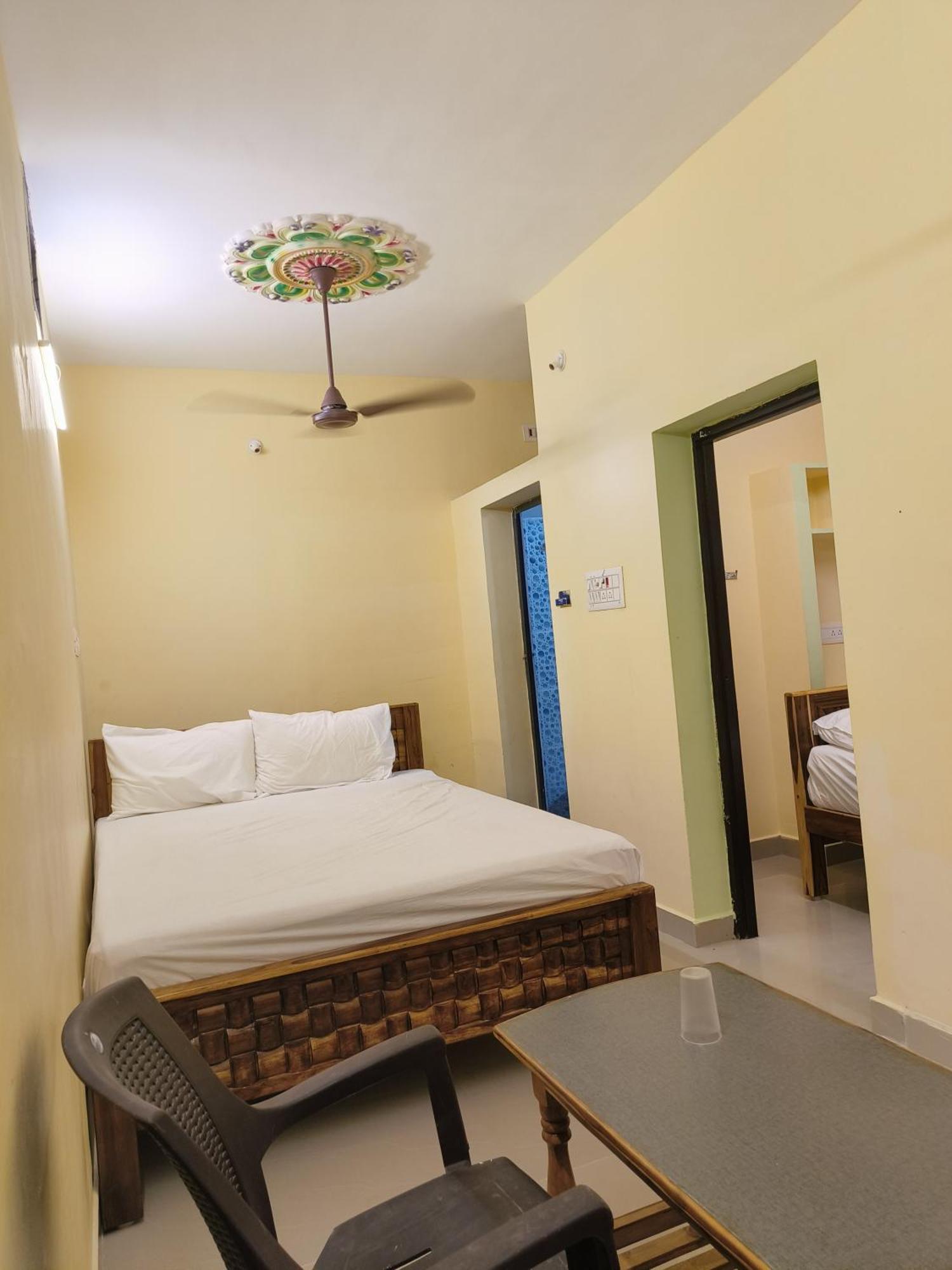 Liya Guest House Tiruvannāmalai Dış mekan fotoğraf